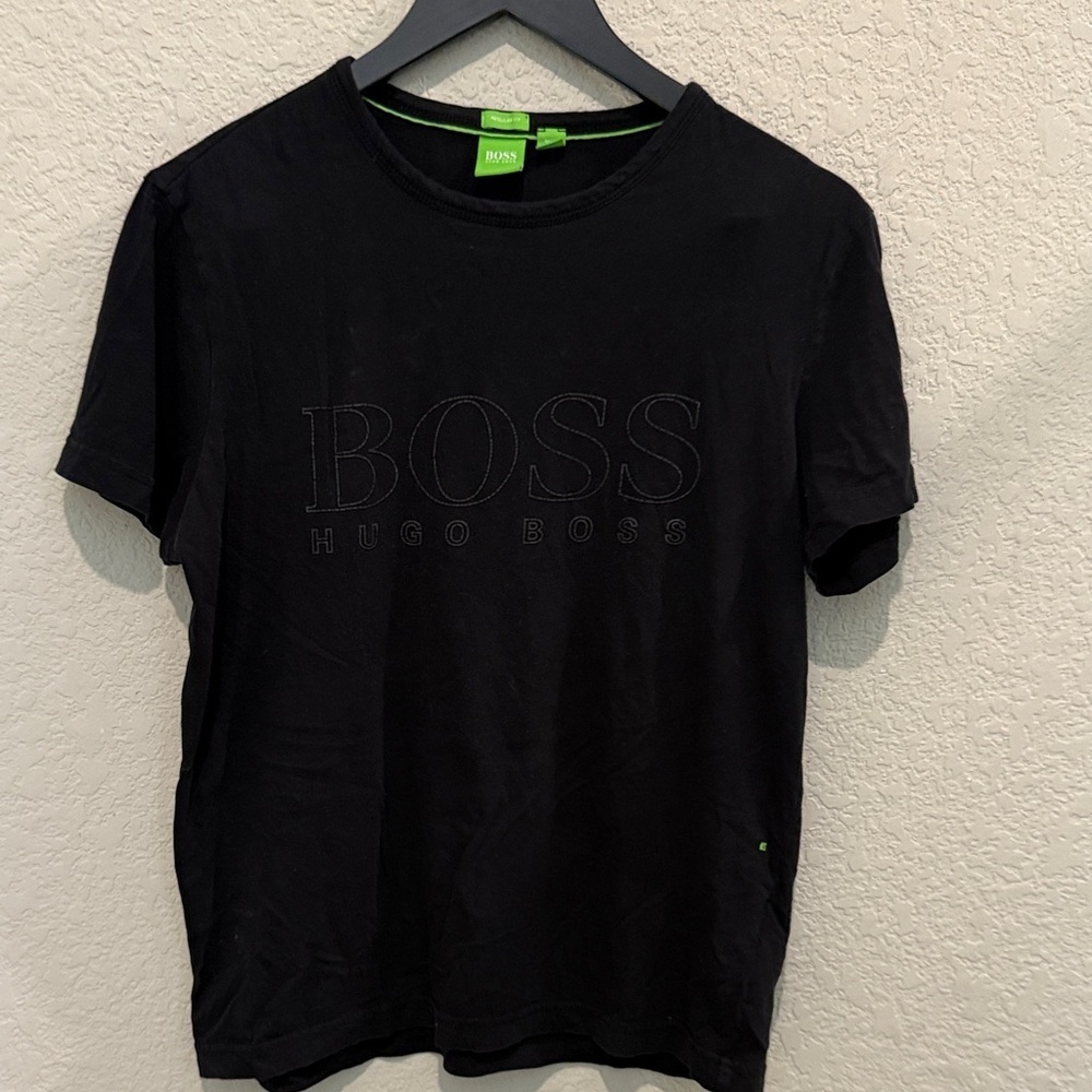 Hugo Boss Black Tee with Embroidered Logo size S